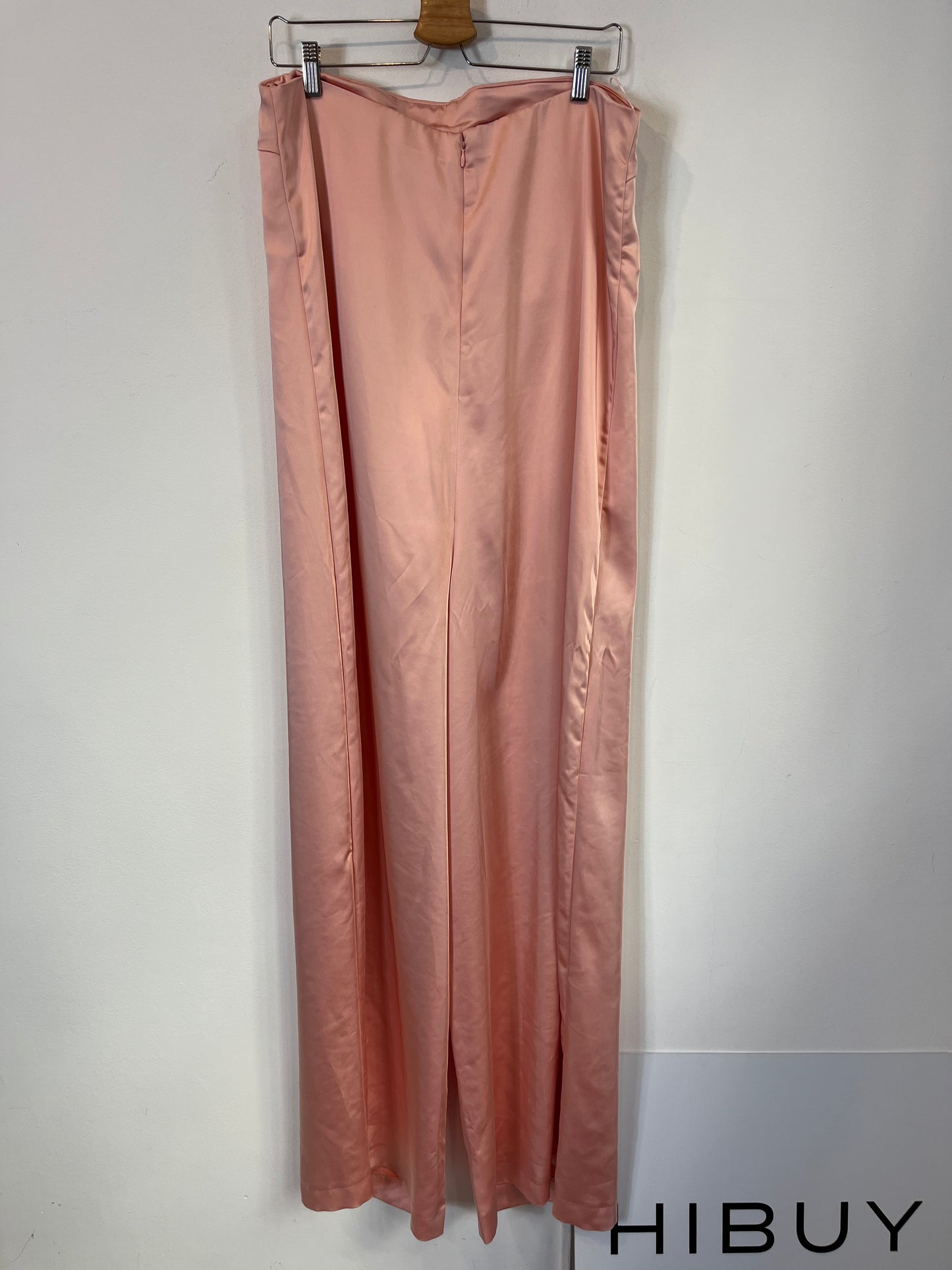 ZARA. Mono largo rosa satinado. T XL