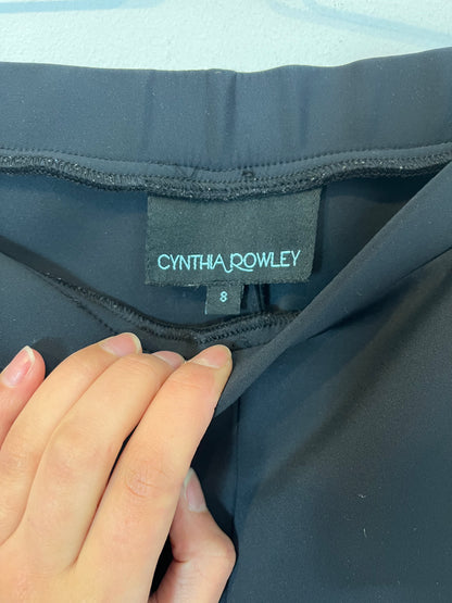 CYNTHIA ROWLEY. Pantalón negro textura. T 8 (38)