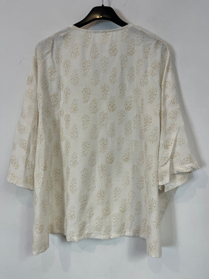 OTRAS. Conjunto blanco fluido estampado hojas. T M/L