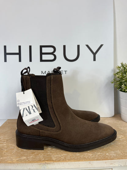 ZARA. Brown Chelsea boots. Size 39