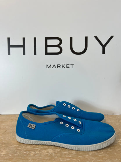 Q&D. Zapatilla turquesa . T 38