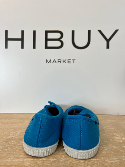 Q&D. Zapatilla turquesa . T 38