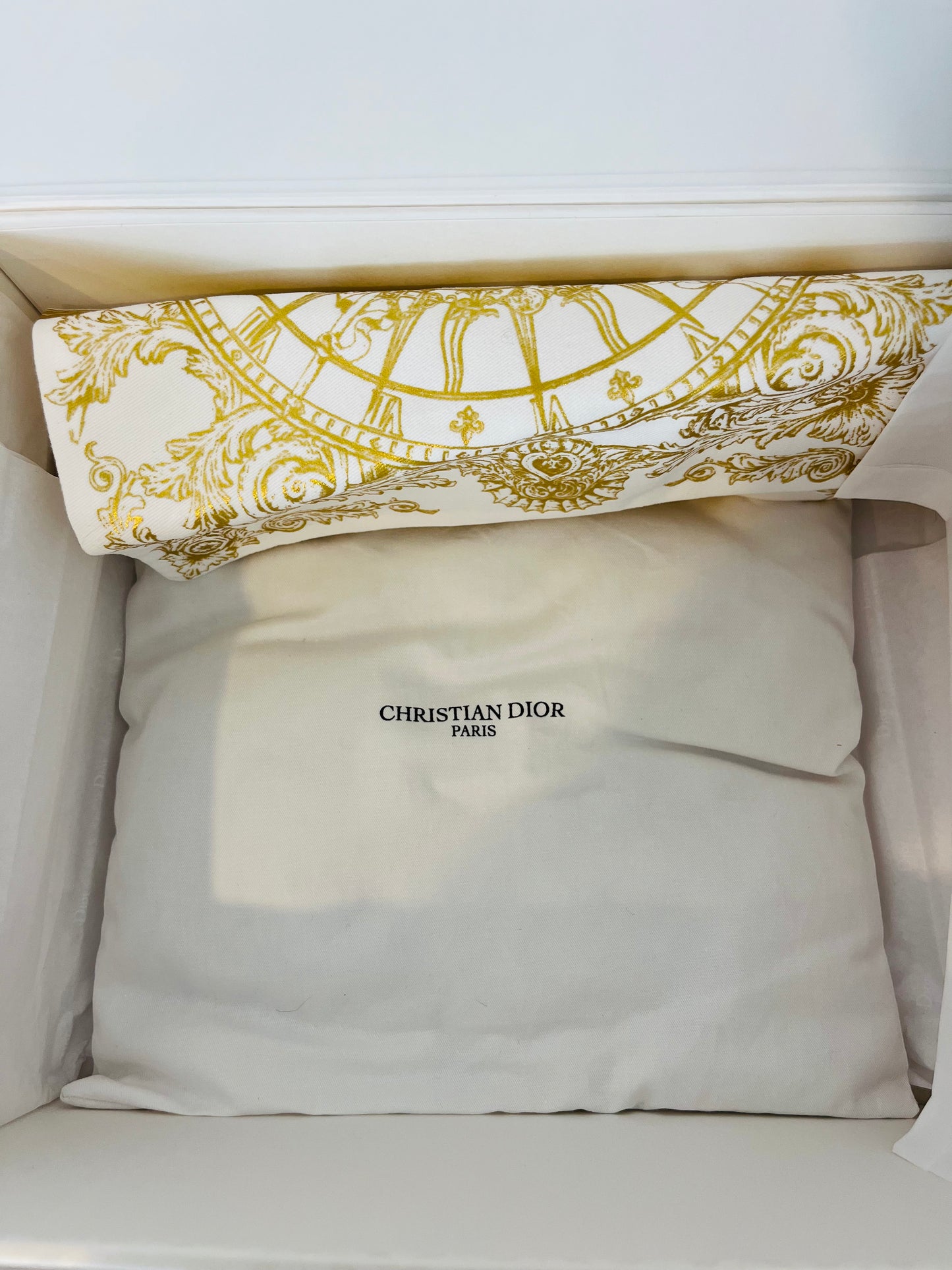 EDEN-ROC. Estuche agua de colonia, vela y crema hidratante