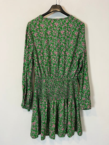 AZALEA. Flowy floral green dress. TS/M