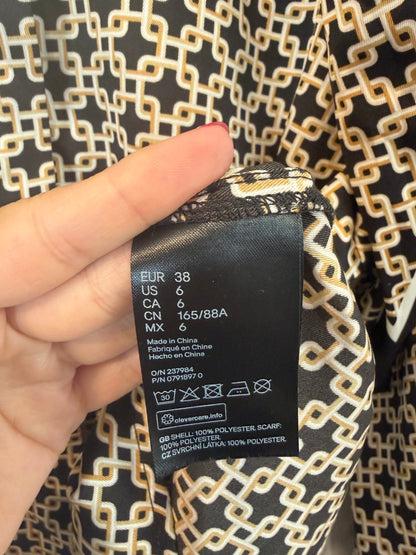 H&M  Richard Allan.  Camisa negra y marrón estampado de cadenas