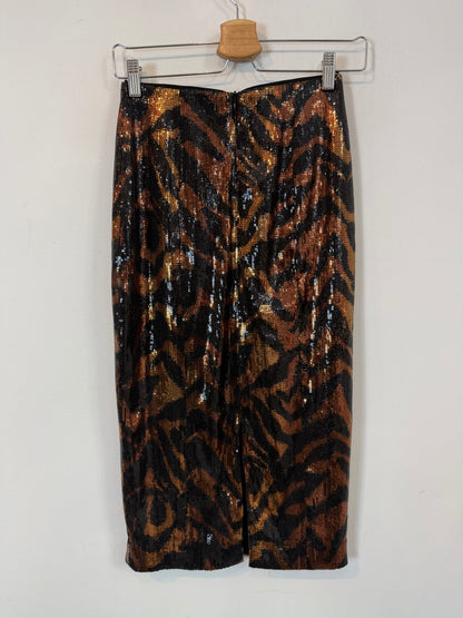 UTEQÜE. Falda midi con lentejuelas y estampado cebra