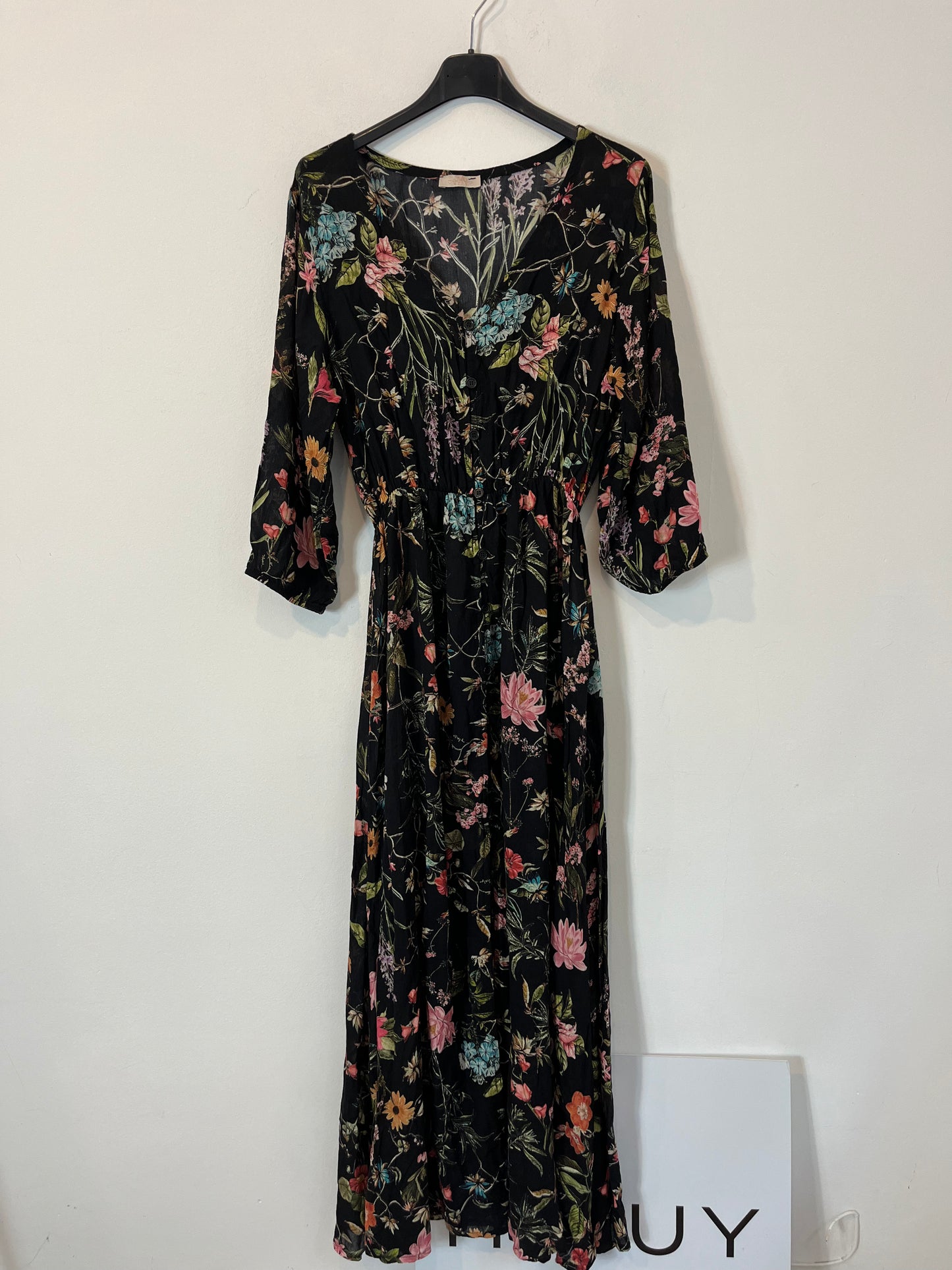 OTRAS. Vestido largo camisero flores. T S