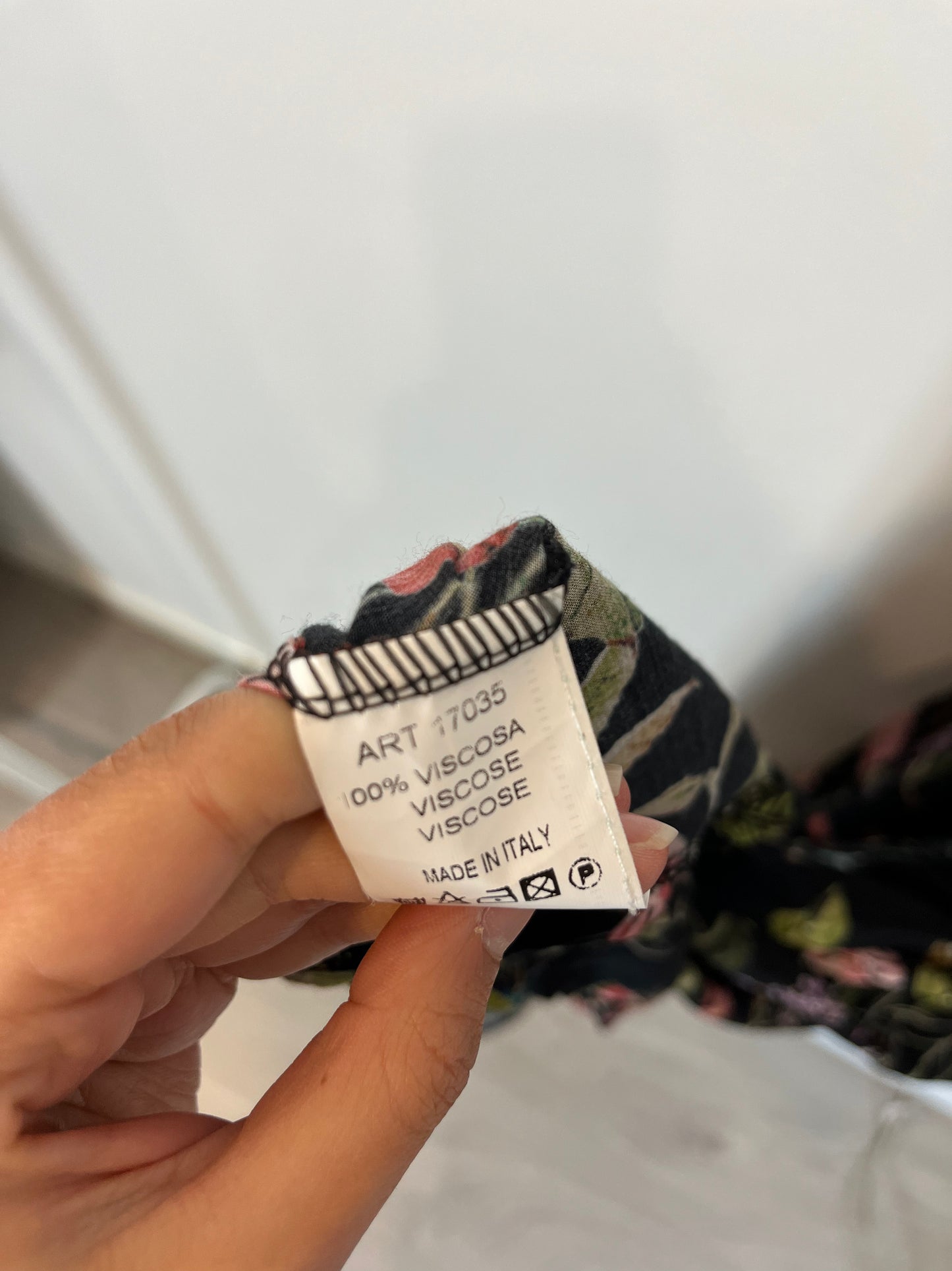 OTRAS. Vestido largo camisero flores. T S