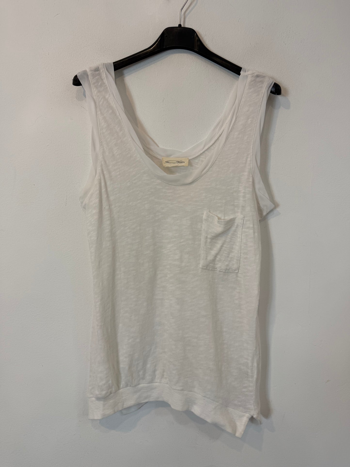 AMERICAN VINTAGE. Camiseta blanca algodón detalle escote