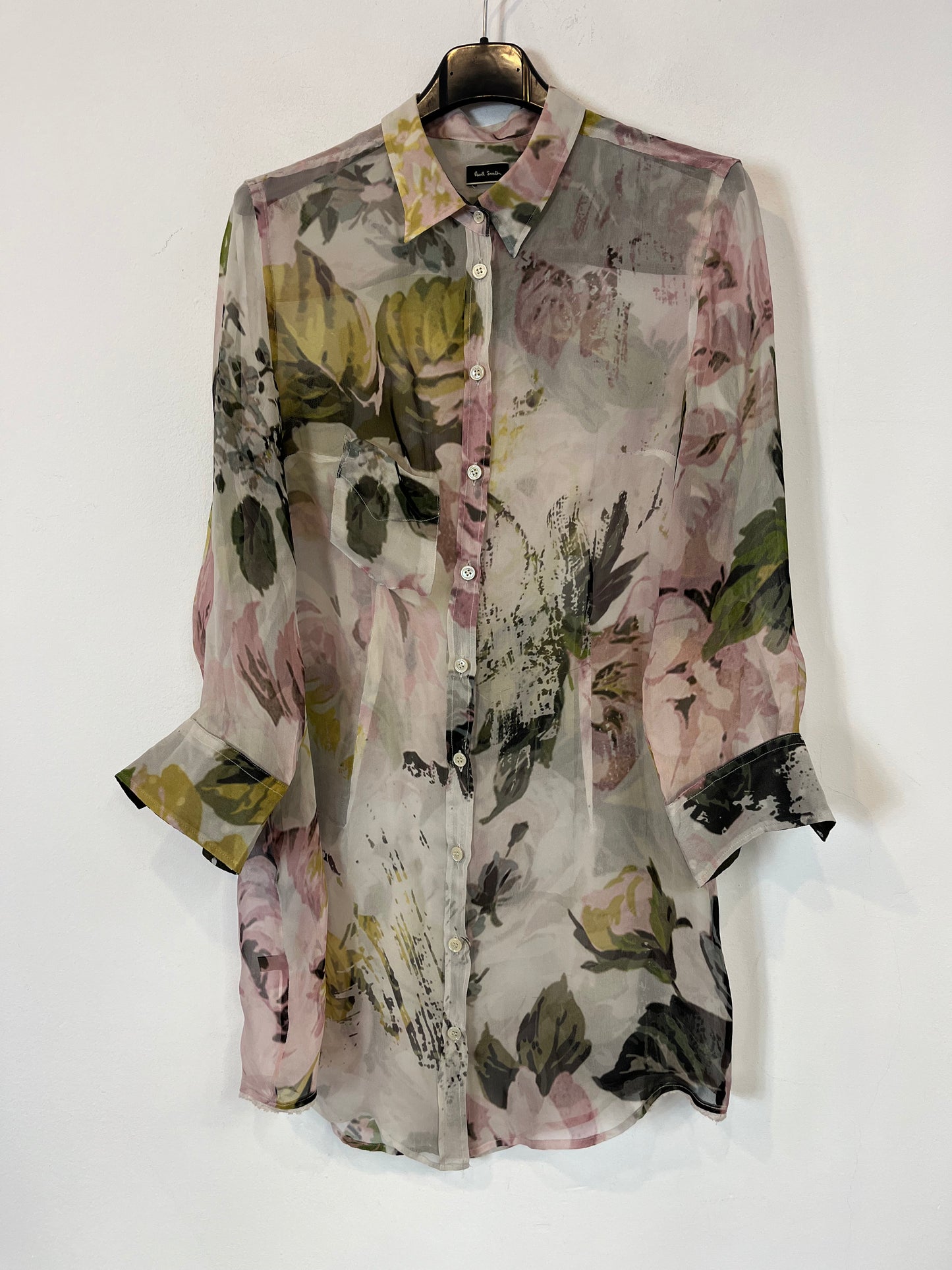 PAUL SMITH. Blusa semi transparente flores. T S