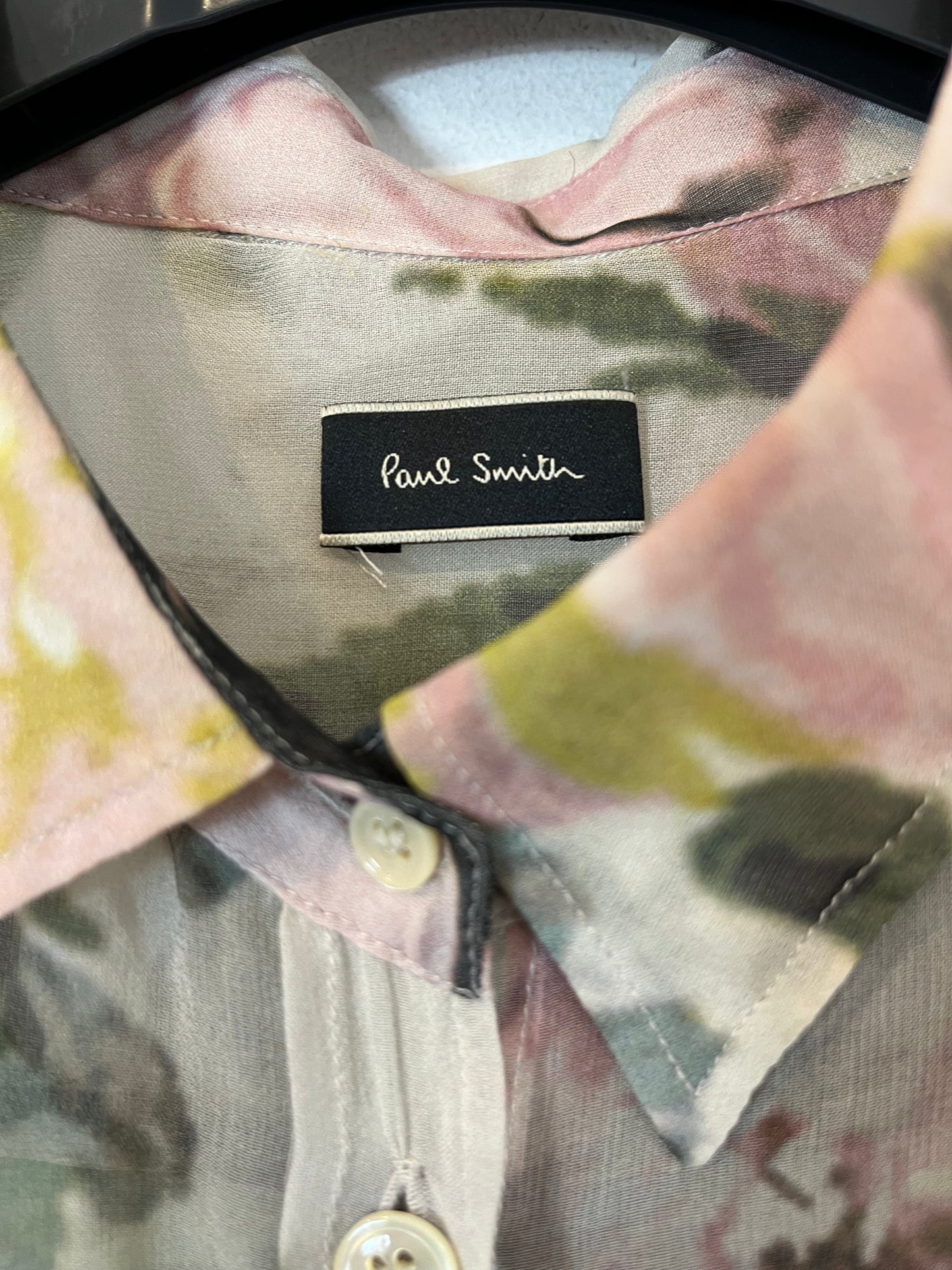 PAUL SMITH. Blusa semi transparente flores. T S