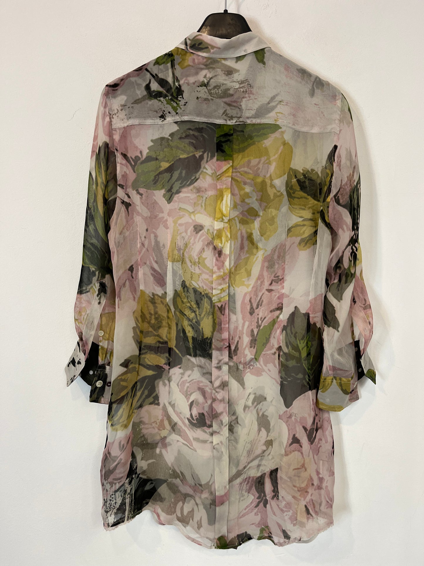 PAUL SMITH. Blusa semi transparente flores. T S