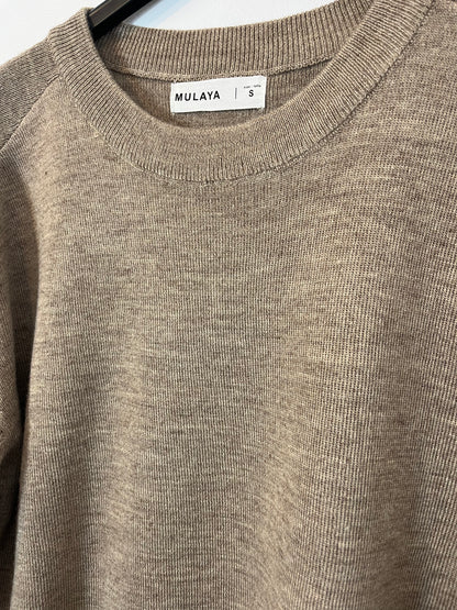 MULAYA. Beige sweater. TS