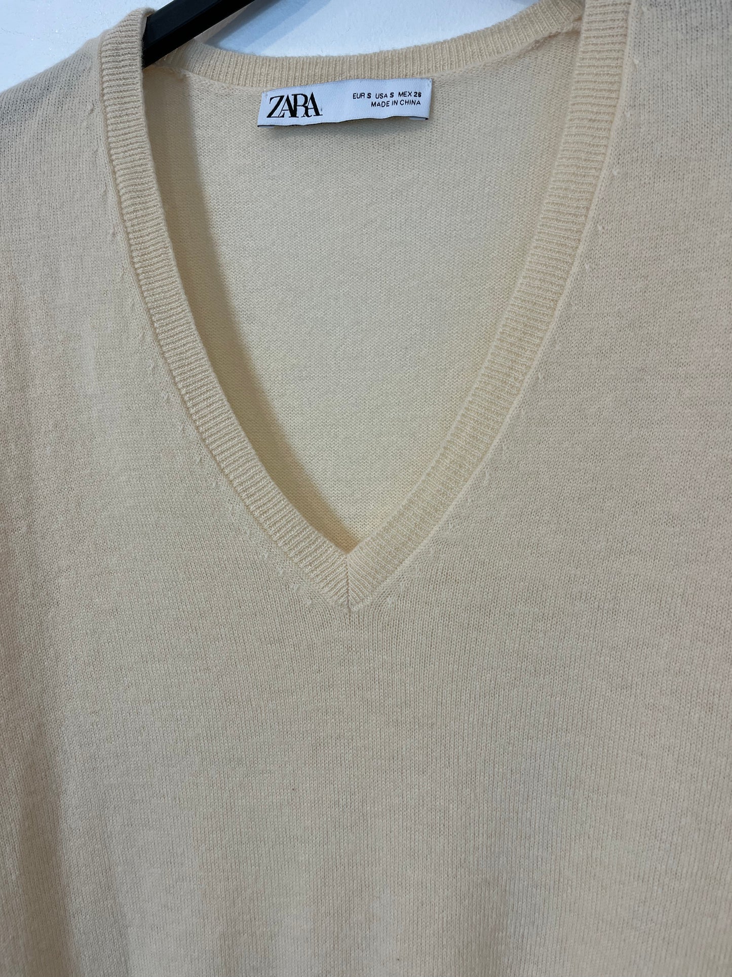 ZARA. Jersey tono pastel lana. T S