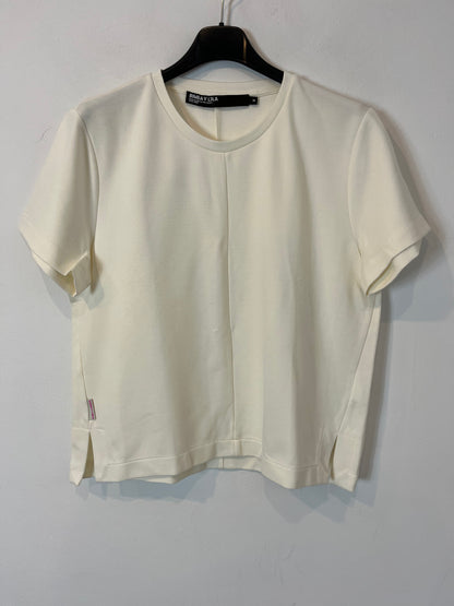 BIMBA Y LOLA. Textured ecru top. TM