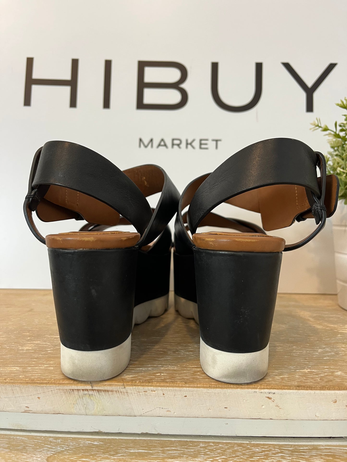 SEE BY CLHOÉ. Sandalias negras plataforma. T 37