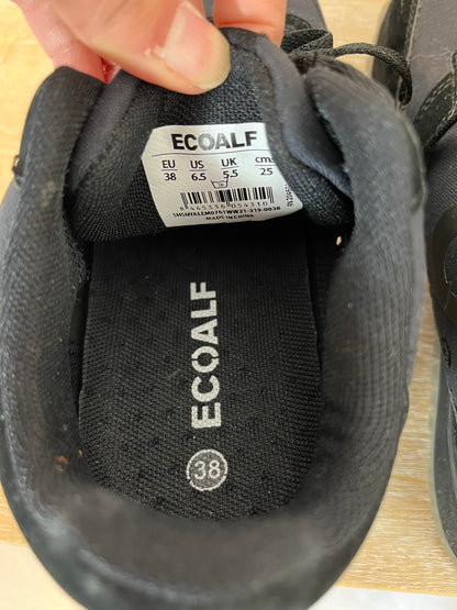 ECOALF. Textured sneakers in black. Size 38