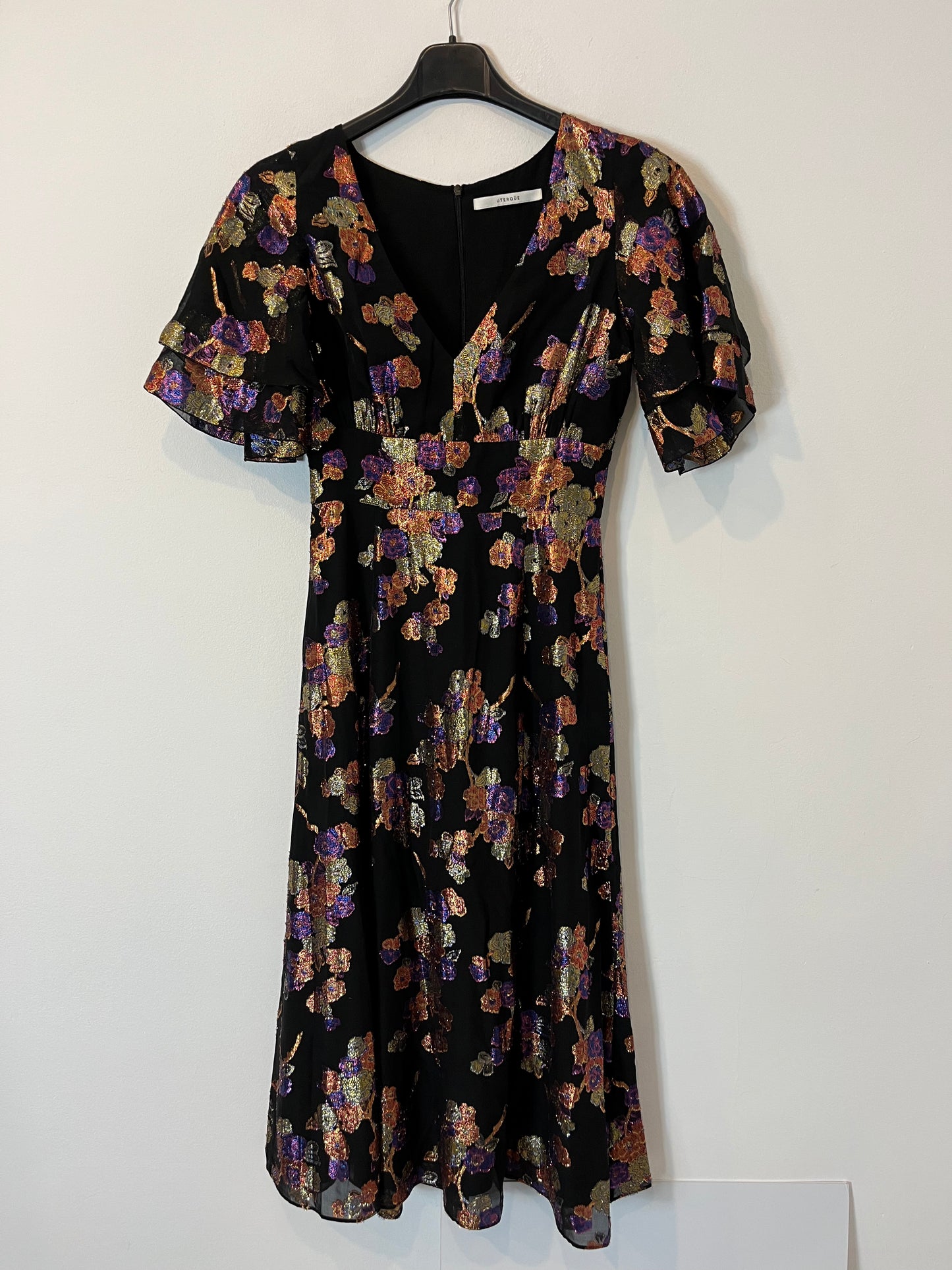 UTERQÜE. Vestido seda hilos metalizados. T XS