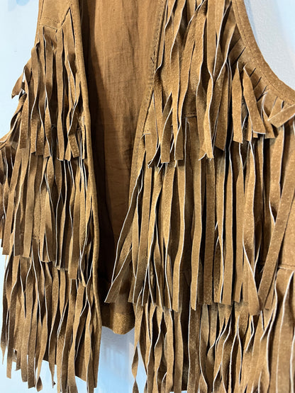 PIMKIE. Chaleco ante flecos. T S