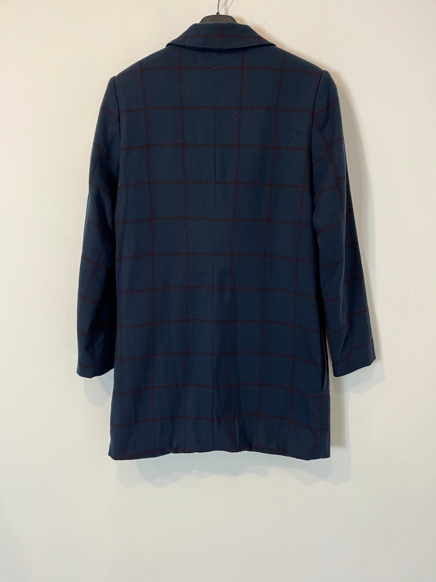 VILA. Long blue and burgundy jacket. TM