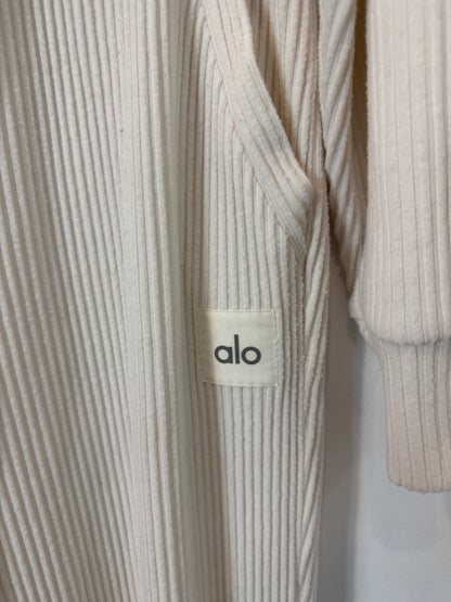 ALO. Conjunto blanco roto jersey y pantalón largo. T XXS y XS