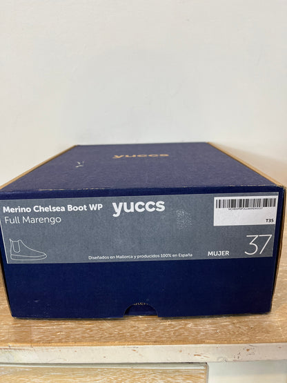 YUCCS. Bota chelsea gris. T 37