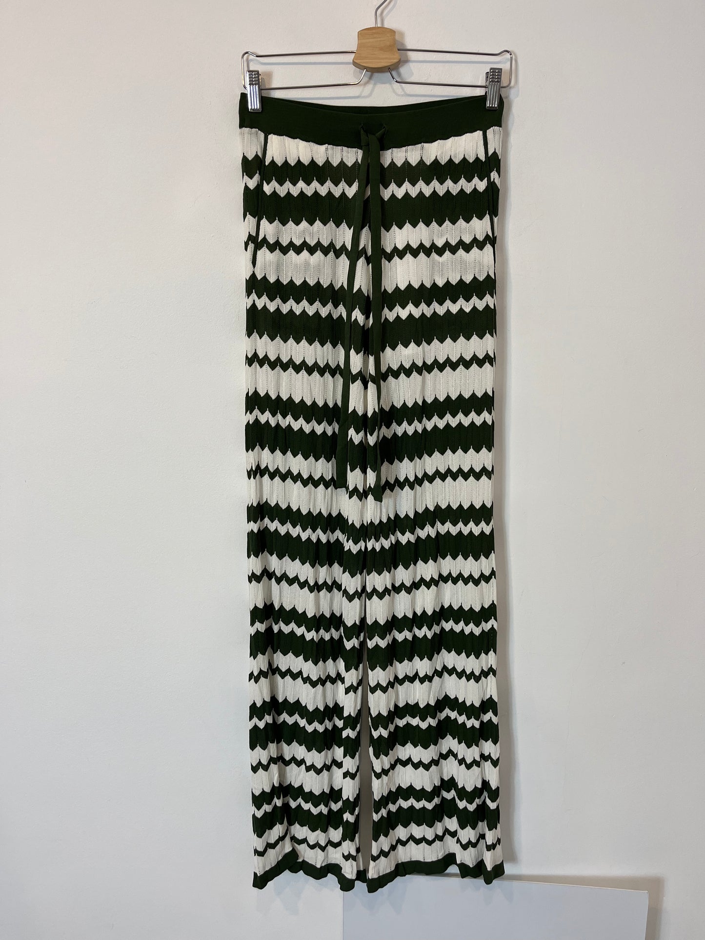 PAROSH. Pantalón punto rayas T.u (36)