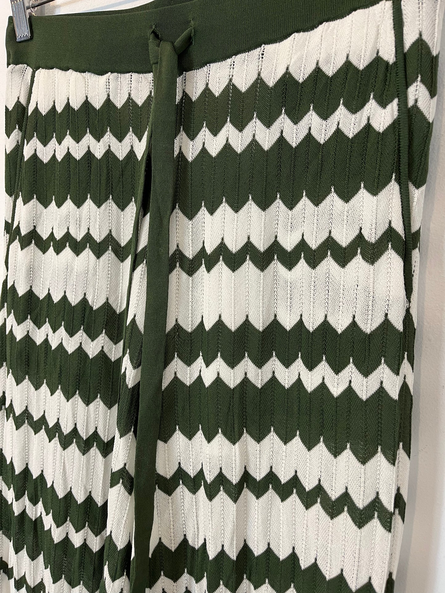 PAROSH. Pantalón punto rayas T.u (36)