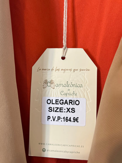 CAMALEONICA. Beige vest with S.xs details