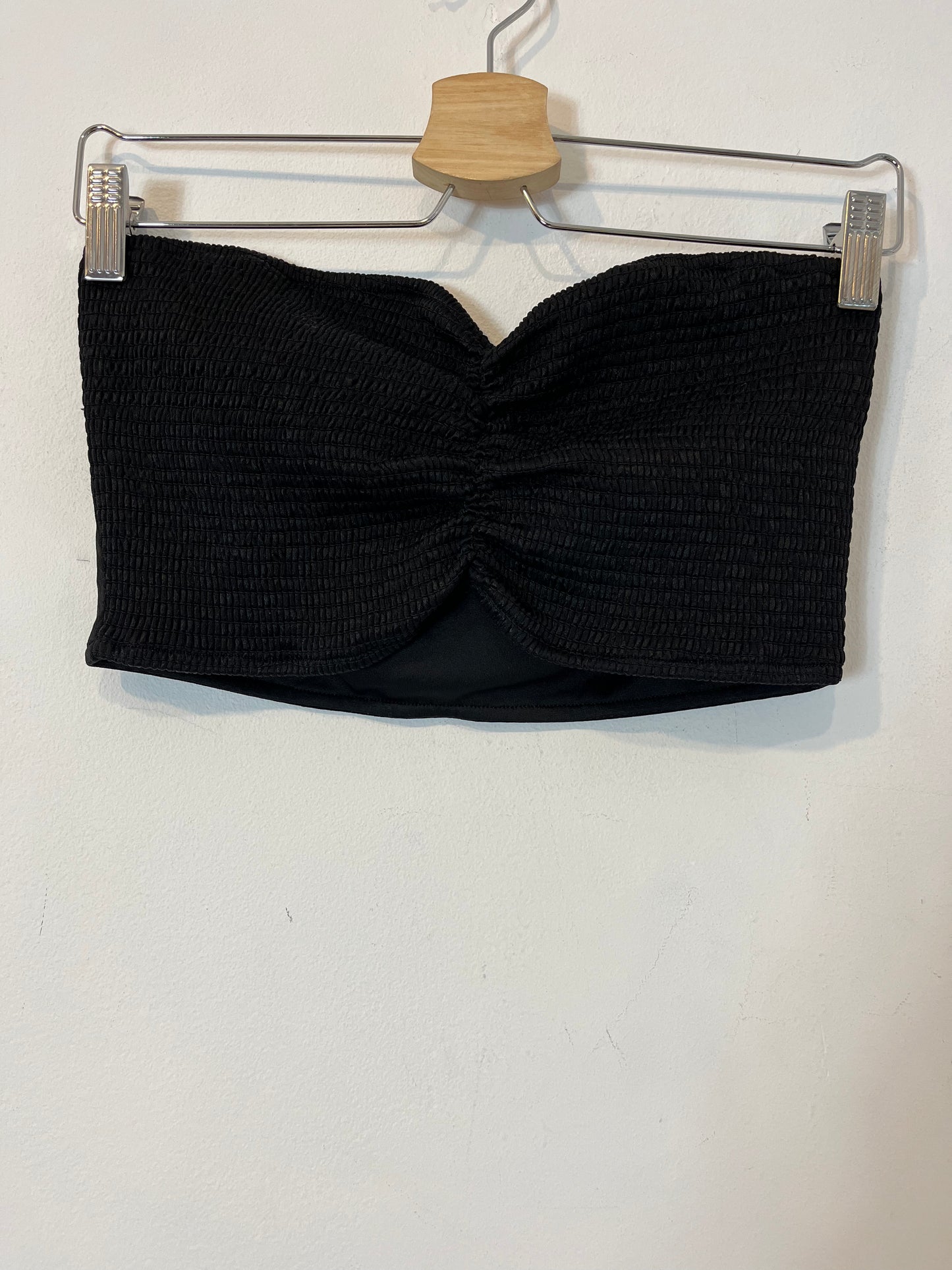 CAMALEONICA. Top negro nido de abeja T.s