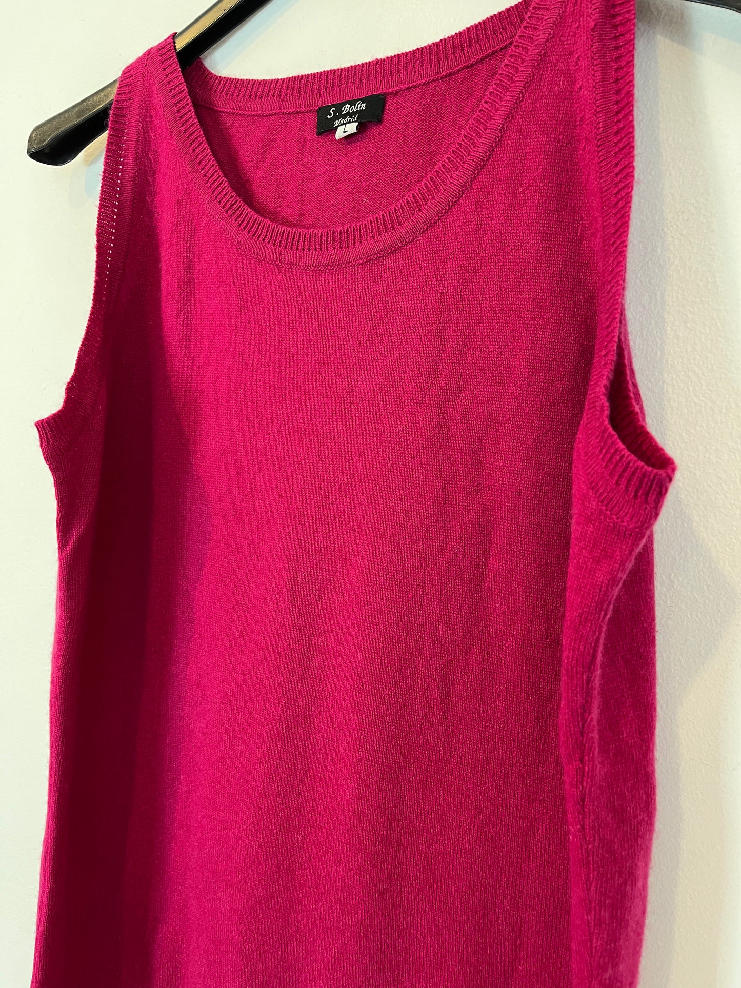 S BOLIN. Top rosa seda y cashmere. T.L