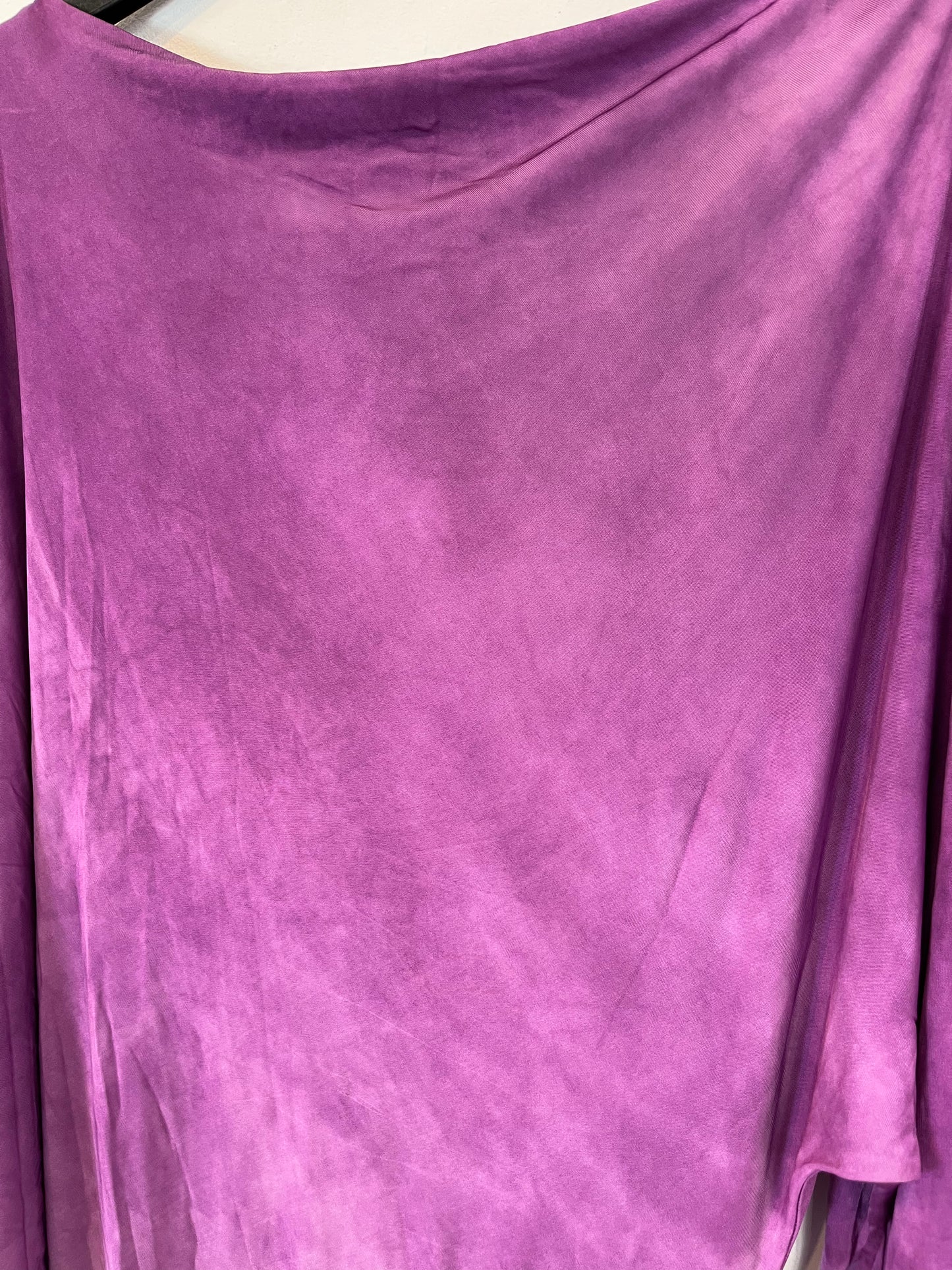 ESCADA SPORT. Vestido fluido morado. T 42