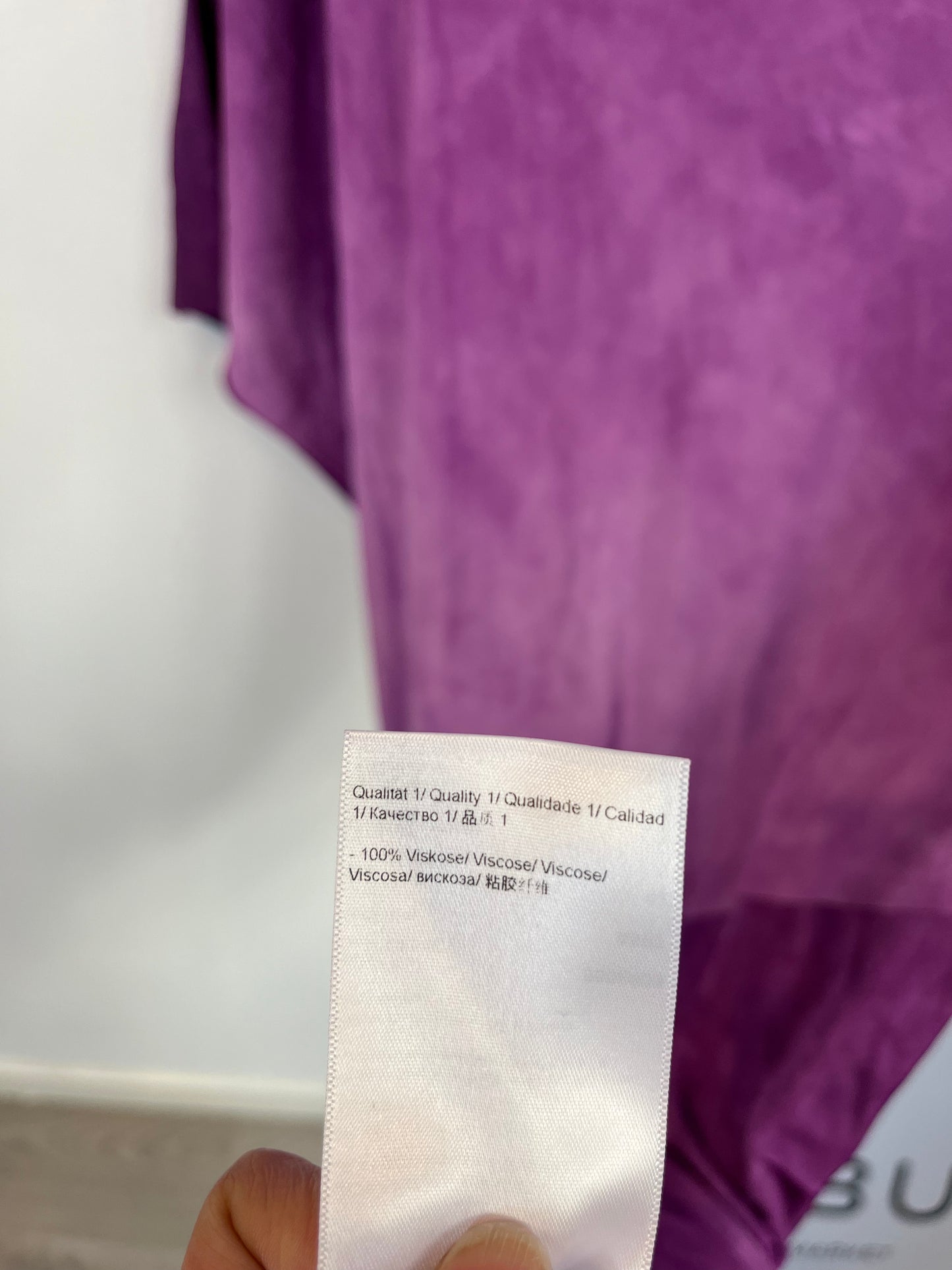 ESCADA SPORT. Vestido fluido morado. T 42