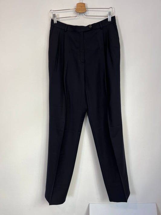 ESCADA SPORT. Blue pleated trousers. Size 40