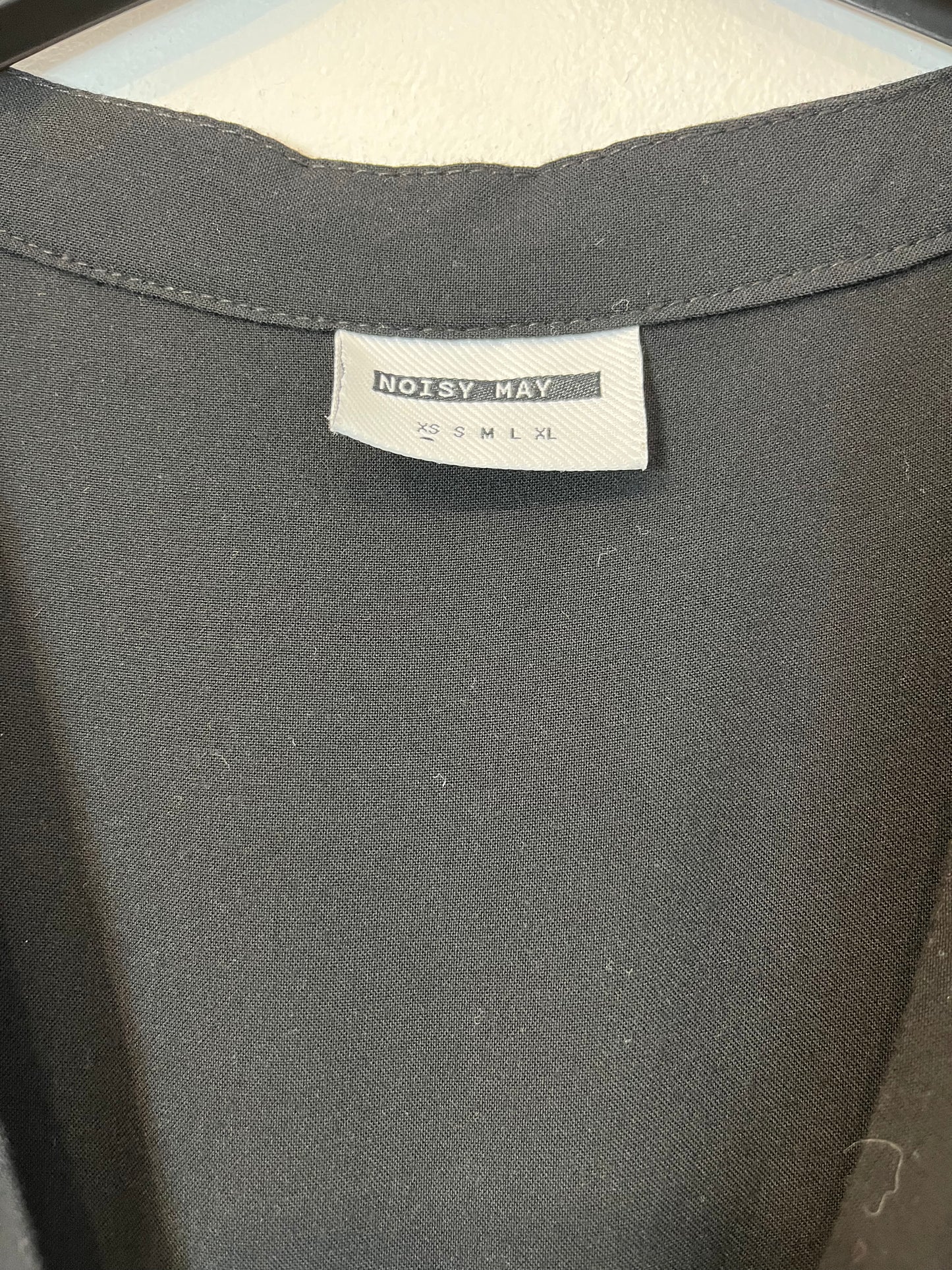 NOISY MAY. Black shirt dress T.xs