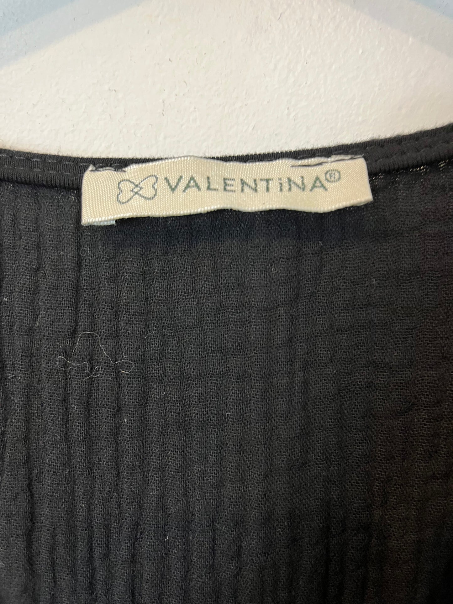 STRADIVARIUS. Vestido negro canalé T.m