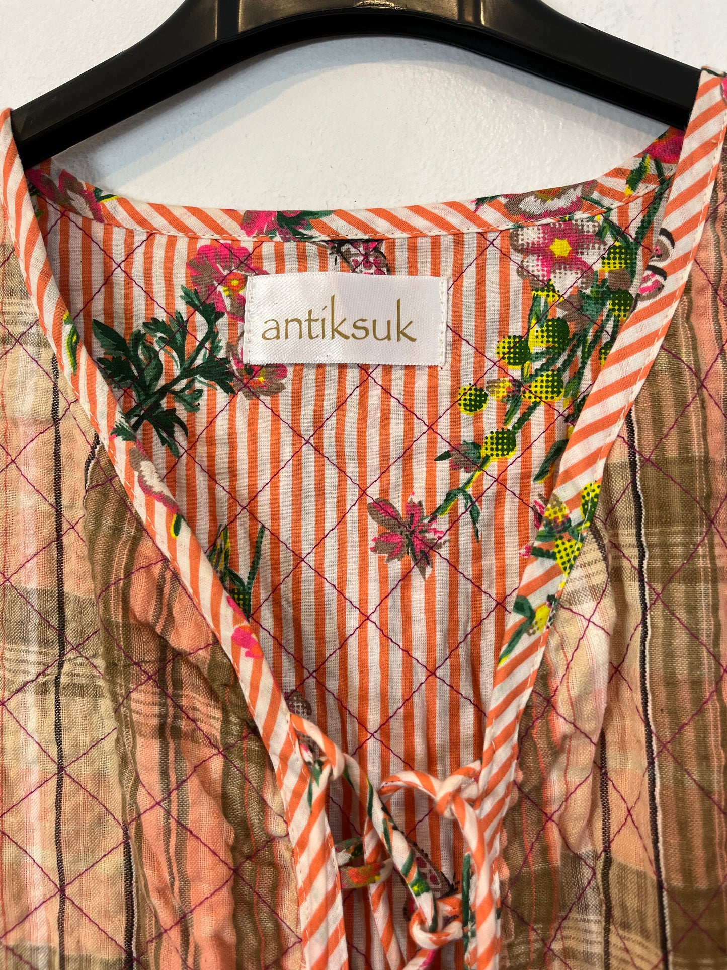 ANTIKSUK. Vestido largo rayas. TU (M/L)