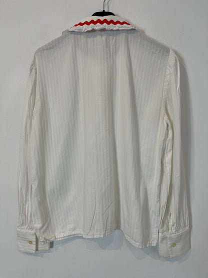 OTHERS. White blouse with red detail. TS/M