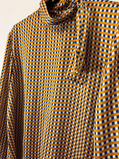 ZARA. Checkered blouse with collar detail. TM