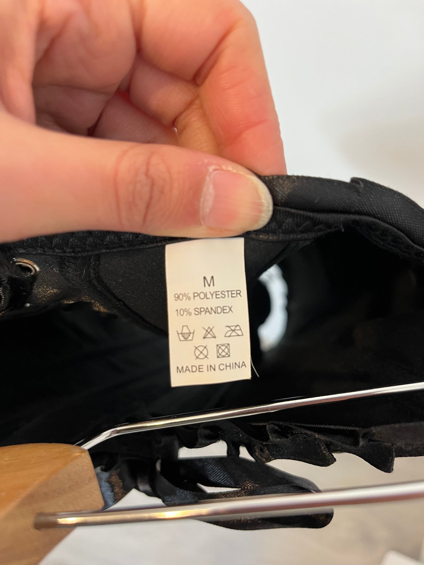 OTHERS. Black corset. TM