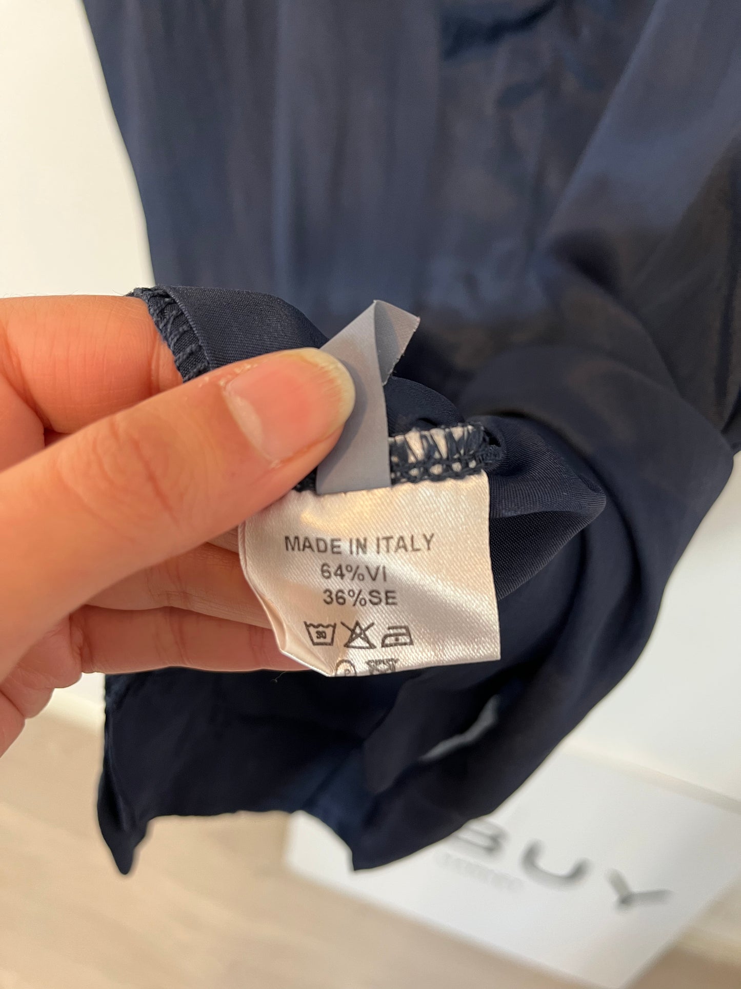 SOUVENIR. Vestido azul marino con seda. T S (M)