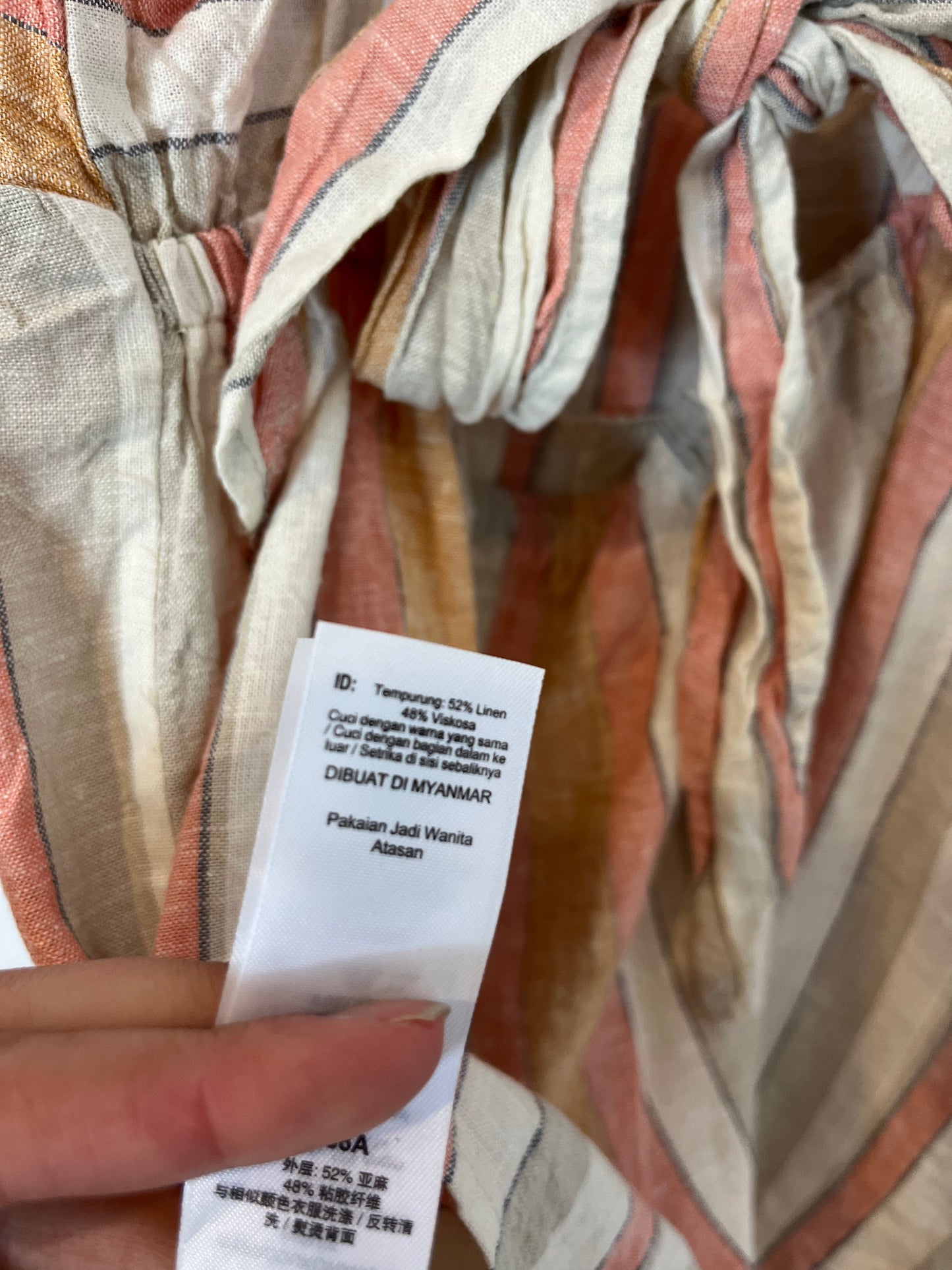 NEW LOOK MATERNITY. Top rayas con lino. T 38