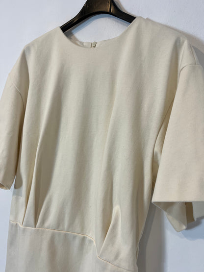 LOWBURN. Beige pleated dress Tu(S)