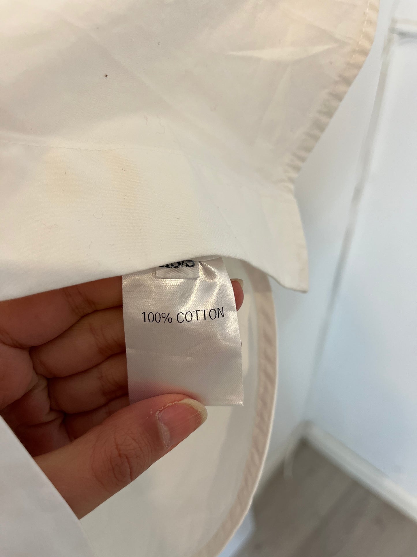 PAPER MOON. White blouse with strings S/S