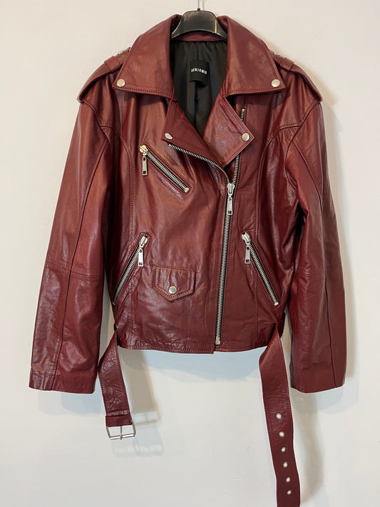 BENJAMIN. Burgundy leather-effect biker jacket S.2(m)