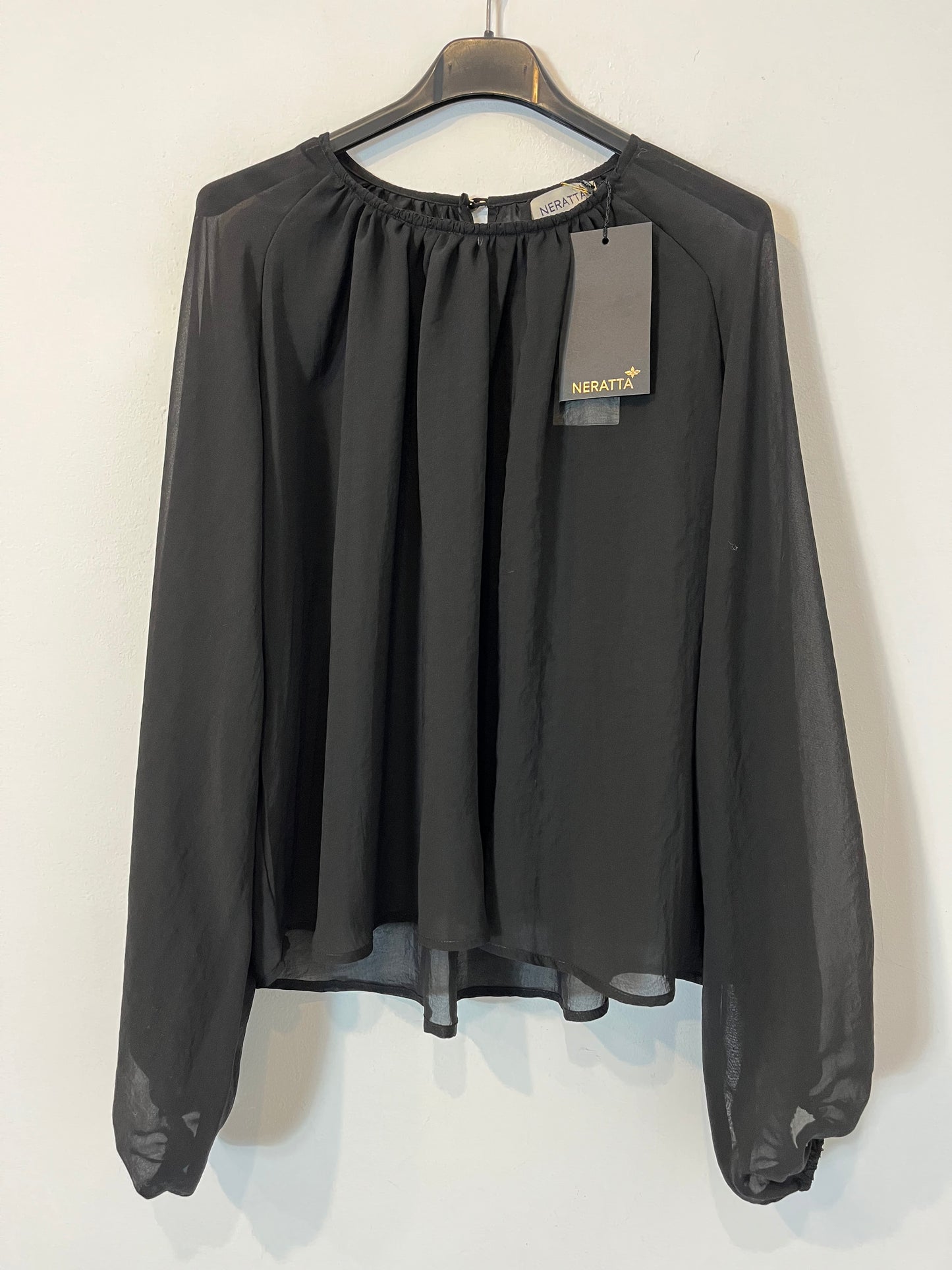 NERATTA. Ts fluid black blouse