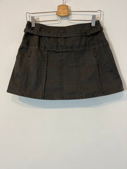ZARA. Waxed grey short skirt Ts