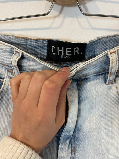 CHER. Denim shorts with fringes S.26(36)