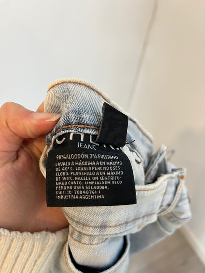 CHER. Denim shorts with fringes S.26(36)