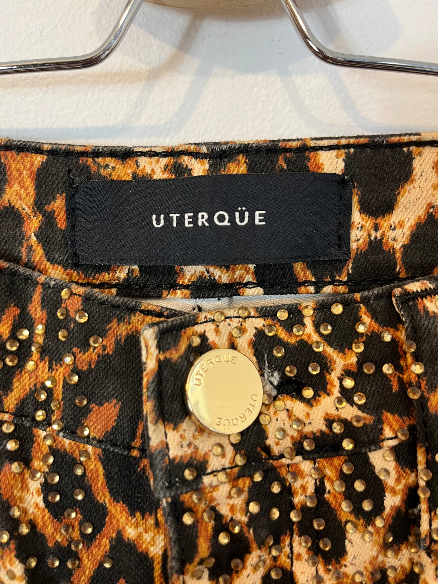 UTERQÜE. Denim animal print pedrería. T 36
